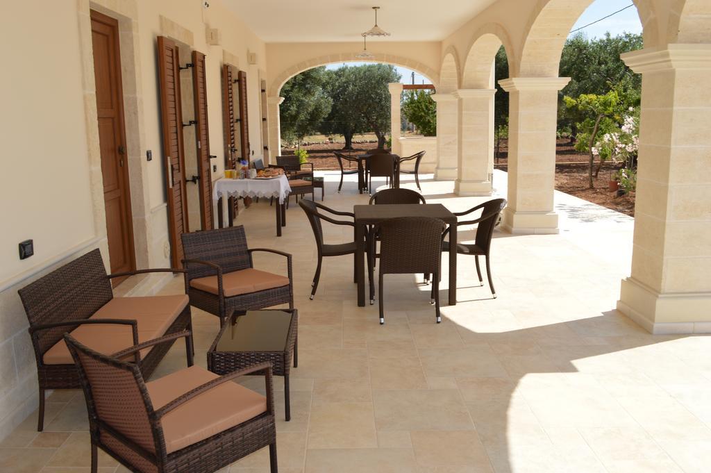 Le Terrazze Miramare B&B Torre Canne Buitenkant foto