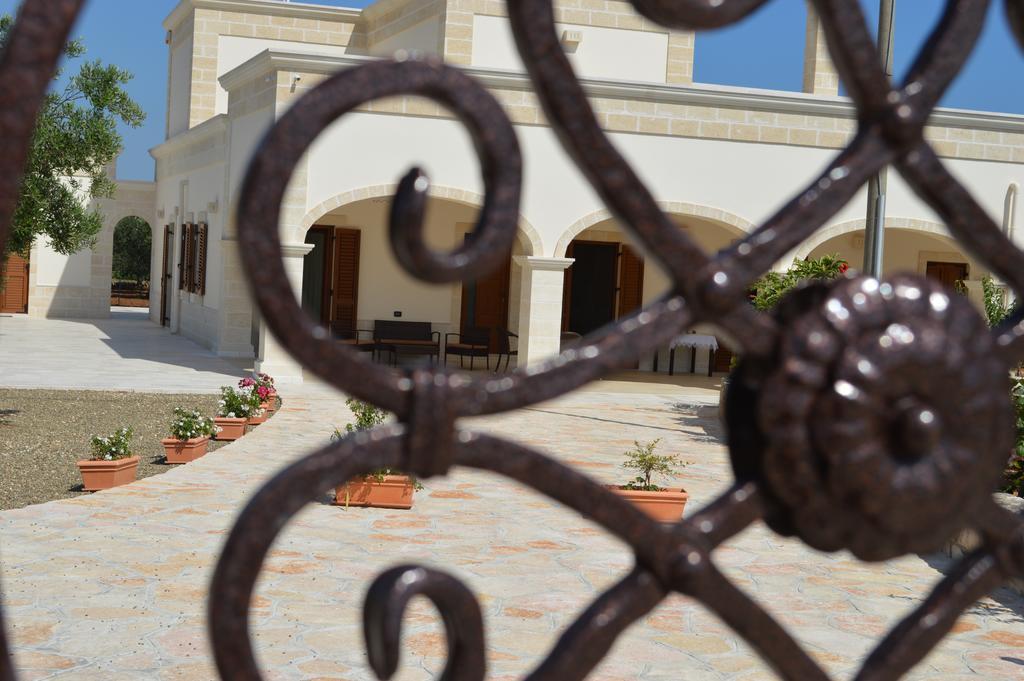 Le Terrazze Miramare B&B Torre Canne Buitenkant foto