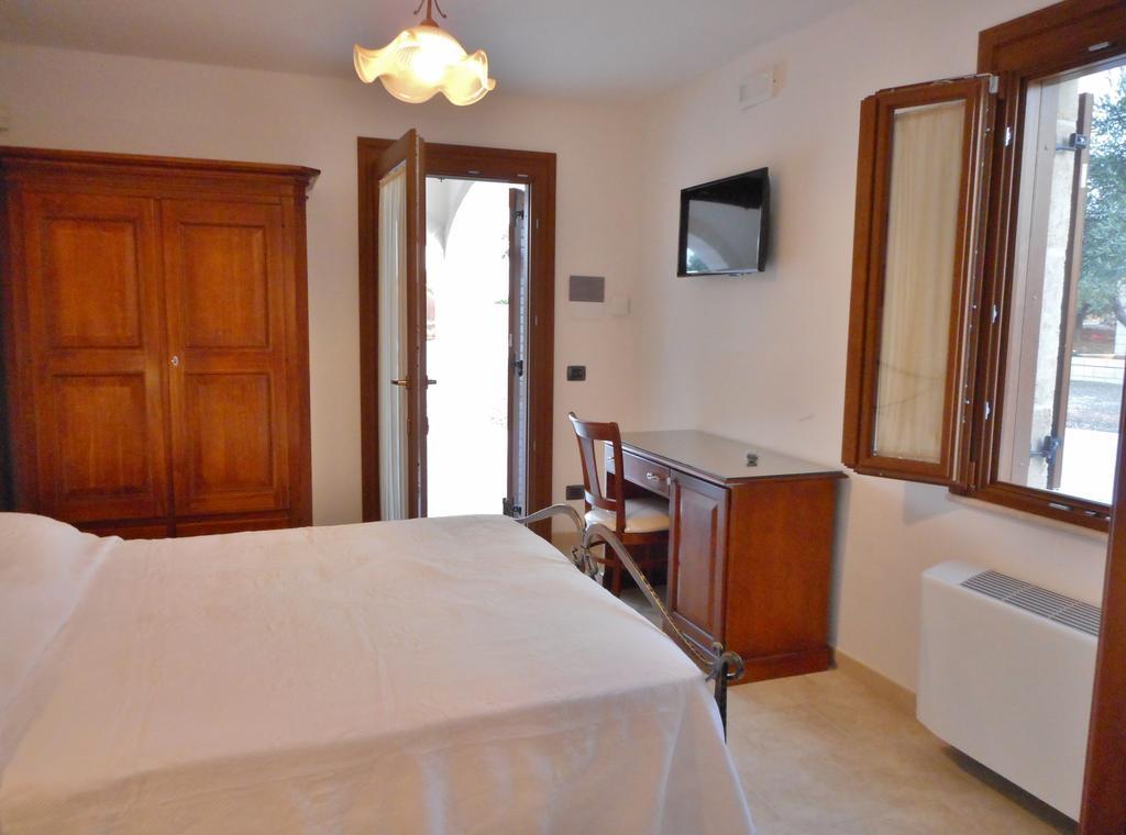 Le Terrazze Miramare B&B Torre Canne Buitenkant foto